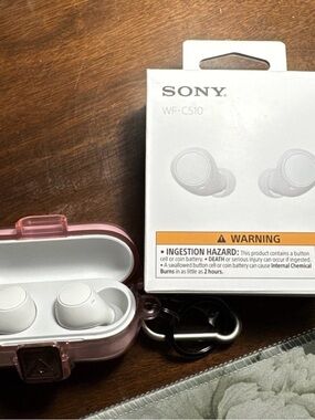 Sony WF-C510 Wireless Bluetooth Earbuds White For iPhone / Android W/ Pink Case